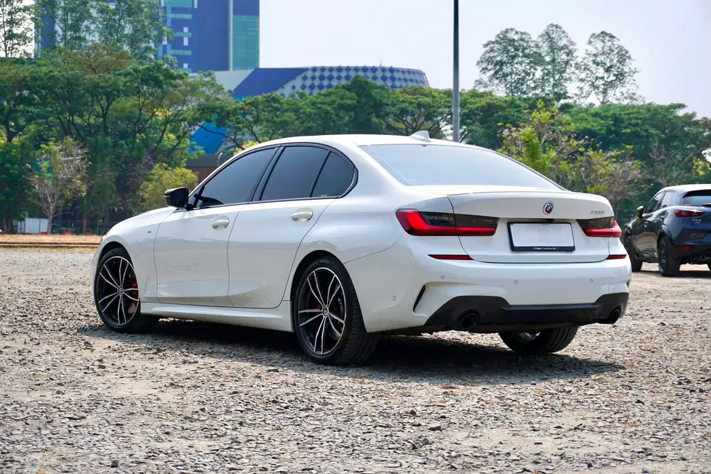 BMW 330i G20 MSport  B48 50 Jahre 2022