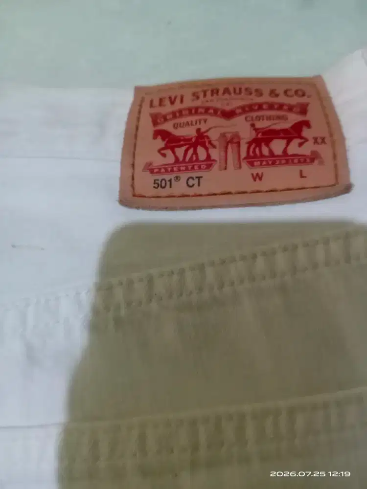 Celana jeans pria original Levis 501 white Salvedge size 29
