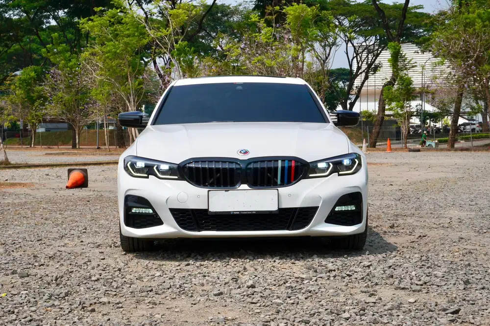 BMW 330i G20 MSport  B48 50 Jahre 2022