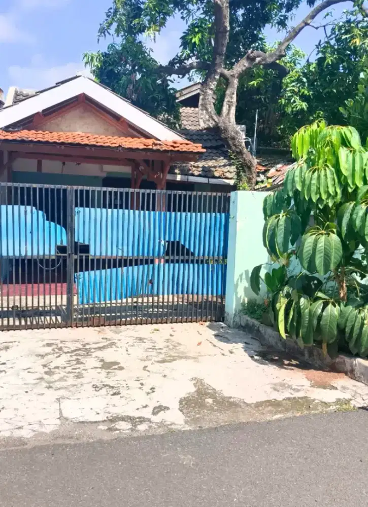 Disewakan Rumah 1 Lantai di Meruya Utara