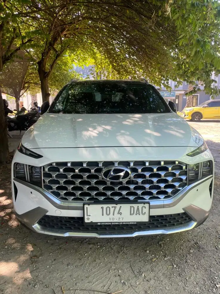 Jual Bu santa fe signature 2022 diesel