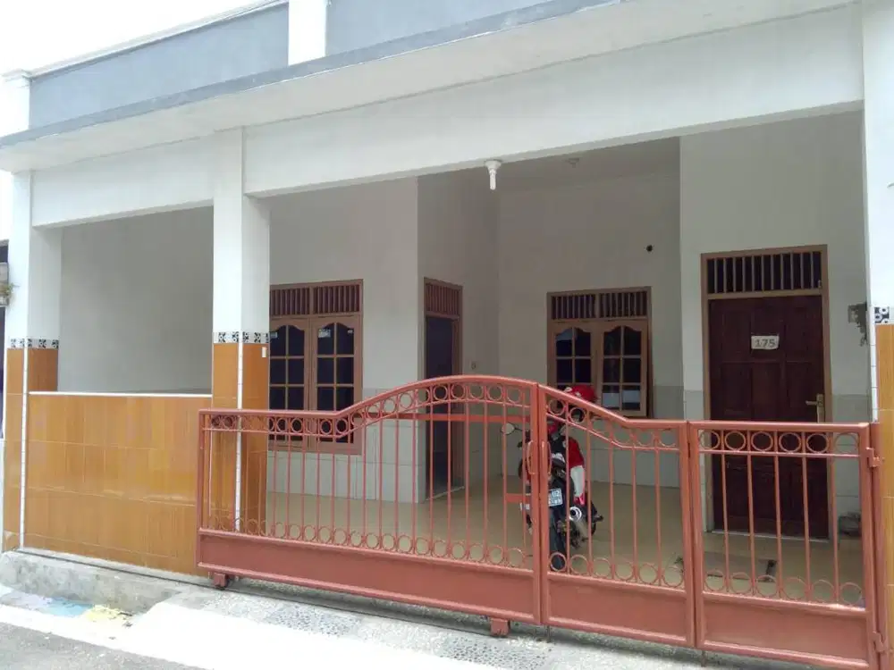 Rumah Full Keramik dikontrakkan tanpa perantara