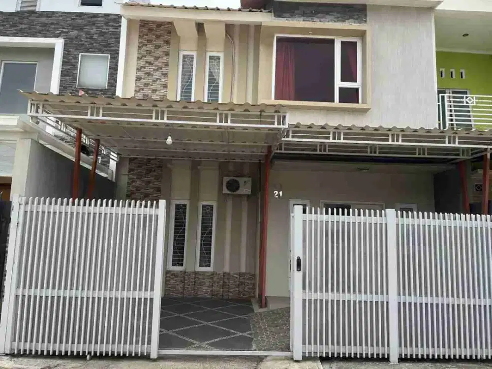 Dukuh zamrud rumah 2 lantai jual murah