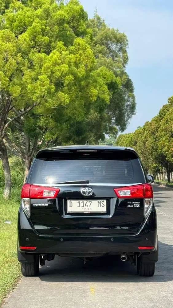 BAGUS: Toyota Kijang Innova 2.0V Matic '2016 (D)