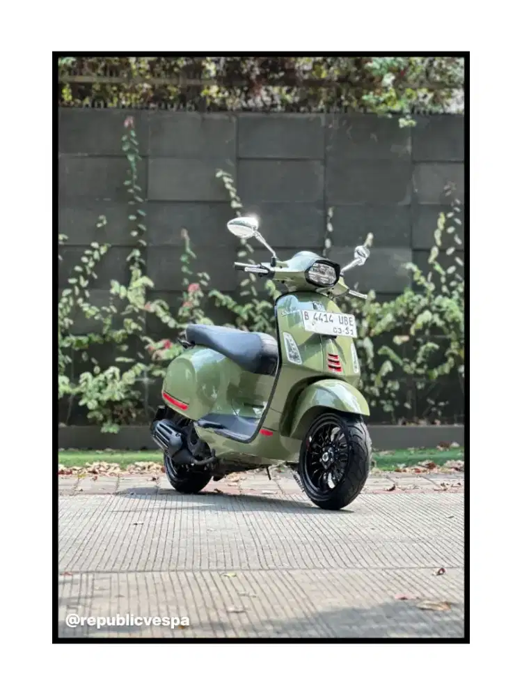 DIJUAL VESPA SPRINT S 150 IGET ABS LED THN 2023 PERFECT CONDITION