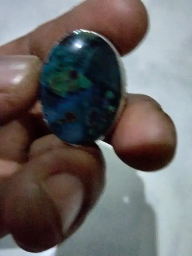 Batu Klawing kristal