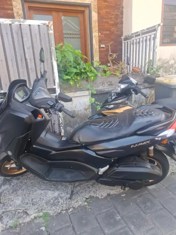 Nmax ABS standar 2023 pemakaian 2024