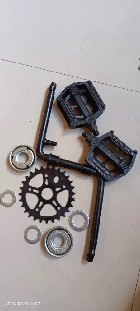 Crank Set Engkol Langsung Sepeda BMX 20 Inch / Engkol Sepeda / Pedal