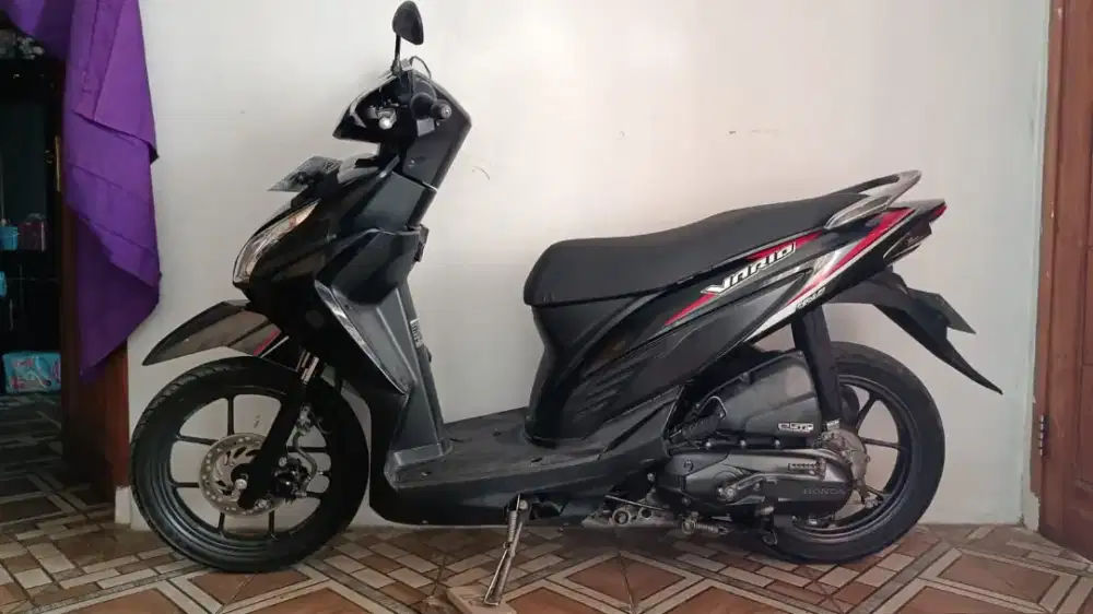 Vario 110 2018 plat F