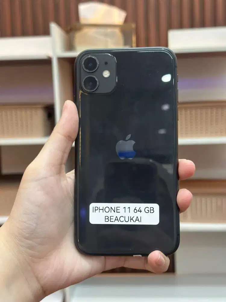 iPhone 11 64 GB BEACUKAI