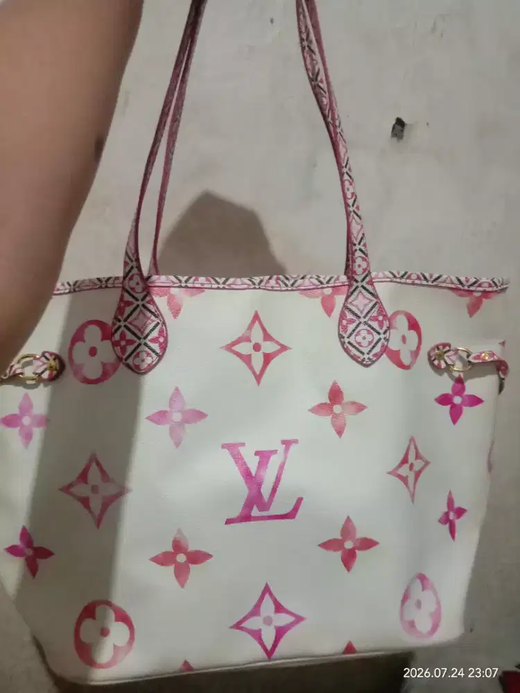 Di Jual aja tas living