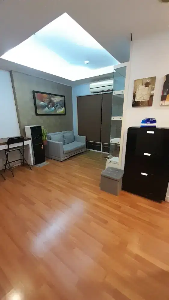 Jual Apartemen Cityhome MOI view lepas, Unit Renov