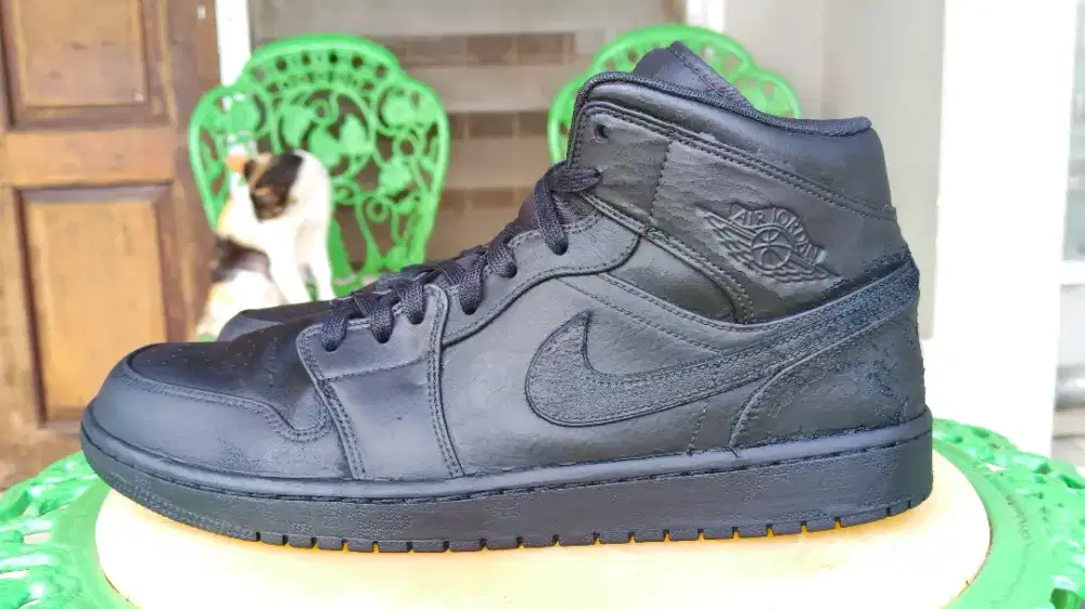 Sepatu Nike Jordan High (100% Original Asli) - Size 47