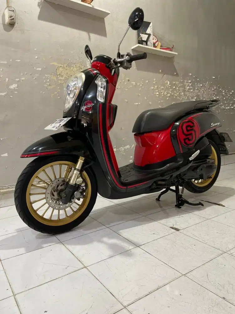 Scoopy 2013 di jual cash