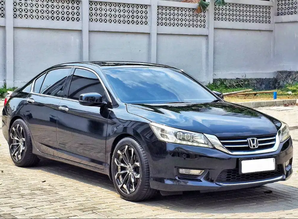 Honda Accord VTiL 2.4 AT 2013