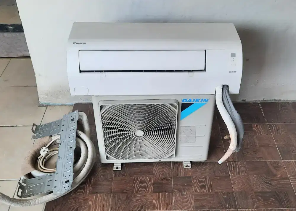 AC 1pk Merek Daikin
