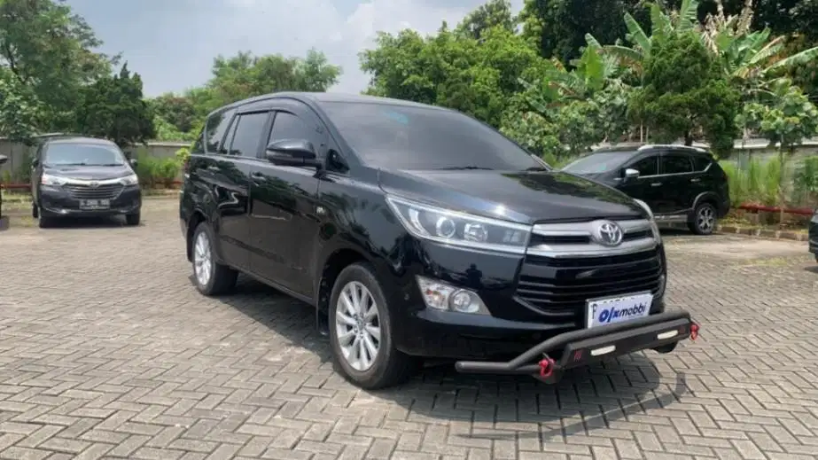 Cash dan Credit Toyota Kijang Innova AT 2019 UAW