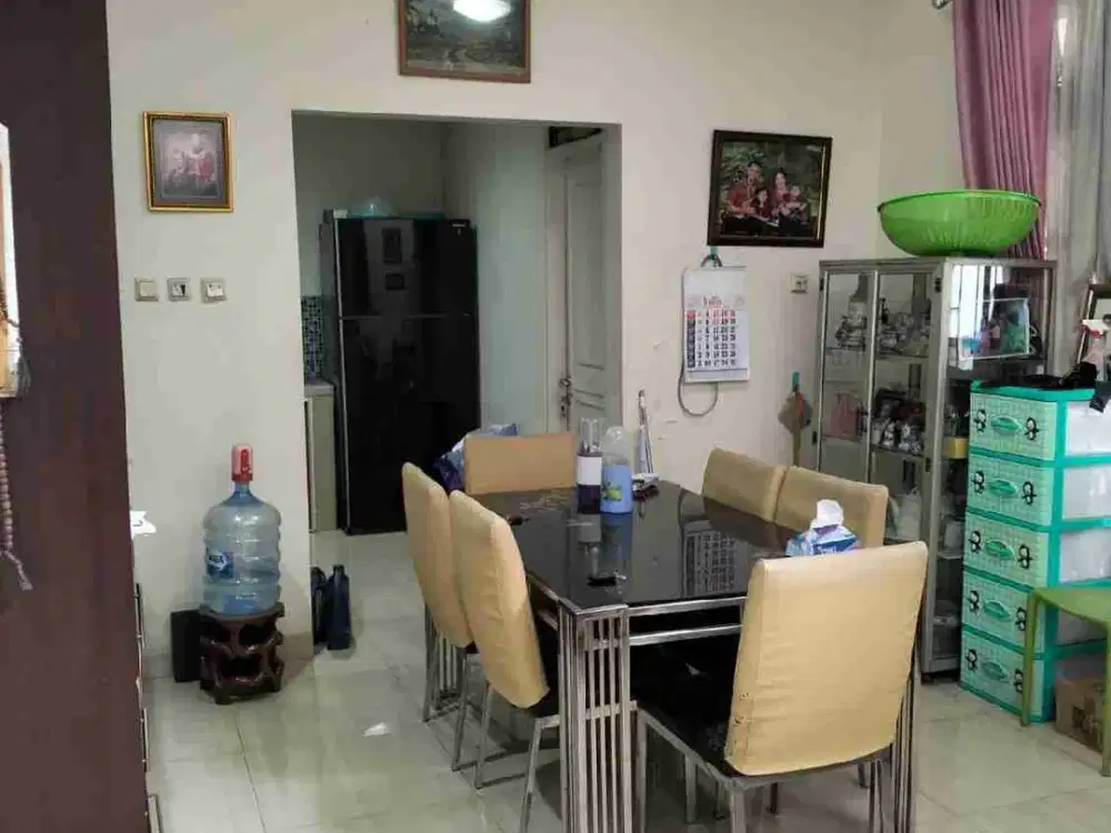 Dijual rumah rapih Legenda Wisata