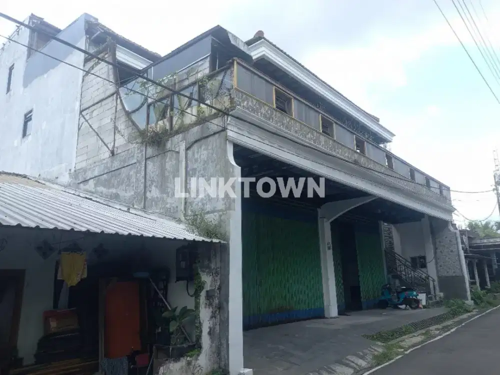 For Sale Rumah dan Gudang Siap Huni di Randuagung Malang