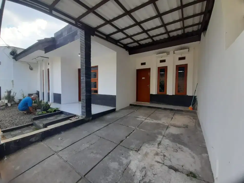 DISEWAKAN DIKONTRAKAN RUMAH ANTAPANI ARCAMANIK KOTA BANDUNG SIAP HUNI