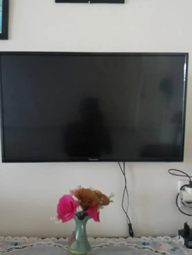 Dijual TV LED 42 Inch panasonic