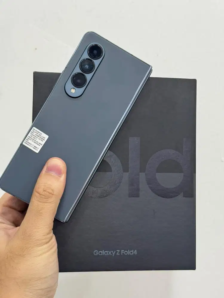 Samsung Z Fold 4 5G GreyGreen 12/512Gb (SEIN)