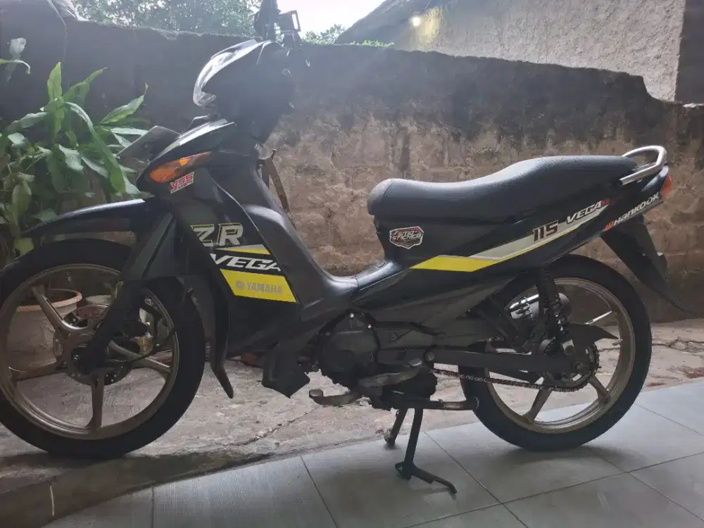 Vega ZR 2010 BPKB only