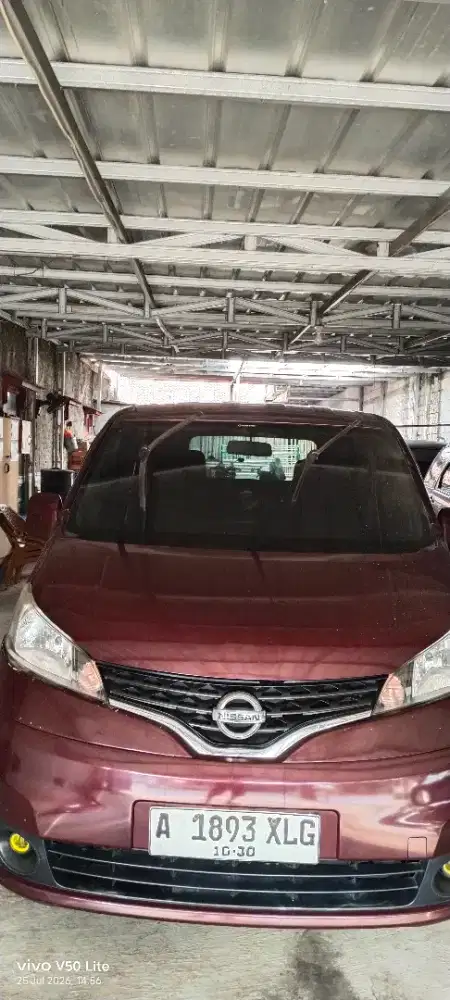 Nissan evalia 2013