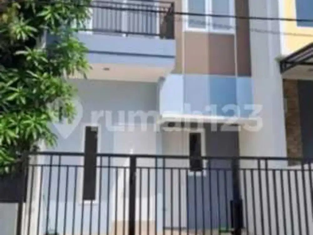 Jual Murah ....Rumah Minimalis Baru...Lebar 6..... Hanya1,75M di Kelapa Gading