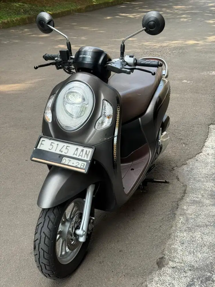 Honda Scoopy Stylish Thn 2023 Keyless Matte Brown