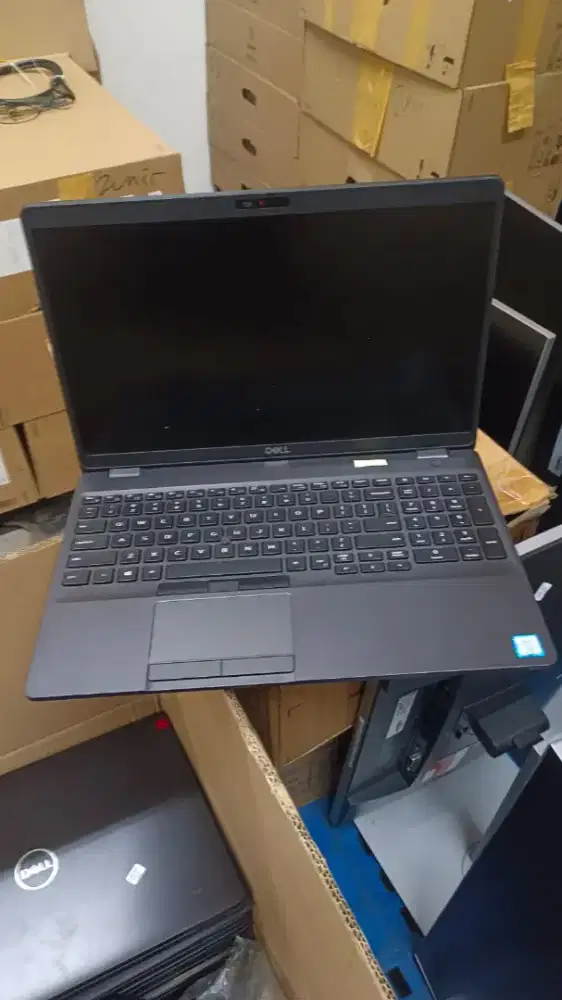 Laptop Dell Latitude Core i7 gen 9 Dual VGA