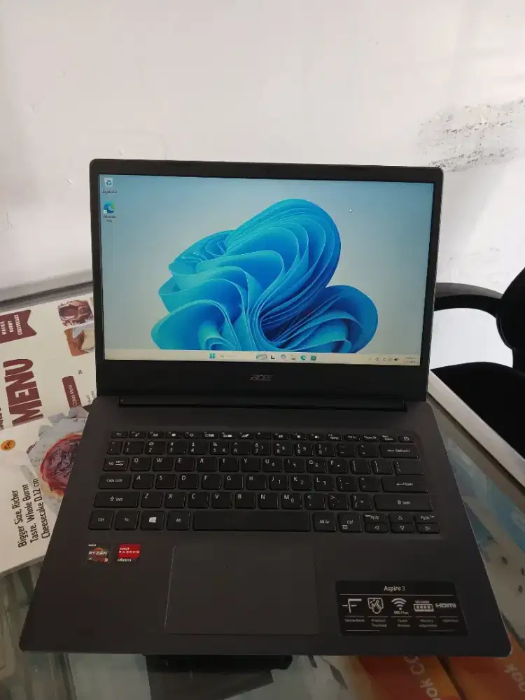 Laptop Acer Aspire 3 Amd Ryzen 3 3250U ram 8 Ssd 256