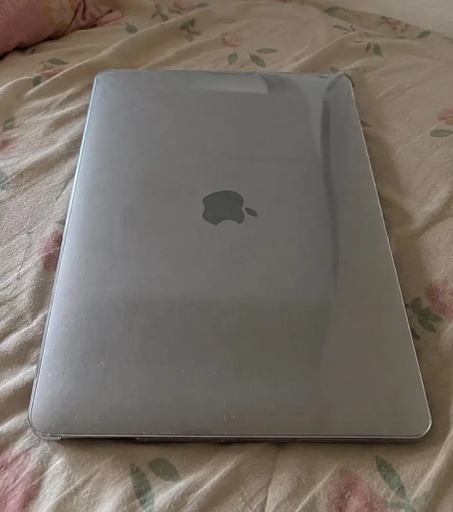 macbook m2 pro istimewa