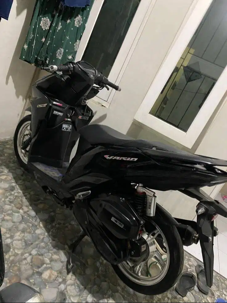 Vario 125 CC Terawat SS Lengkap LedakJitu