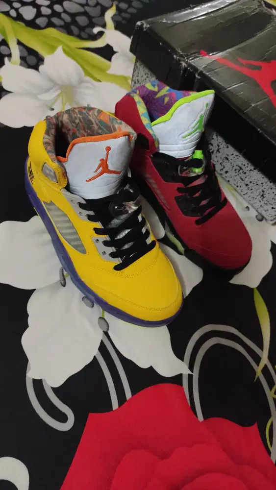 SEPATU JORDAN RETRO 5 WHAT THE SIZE 40