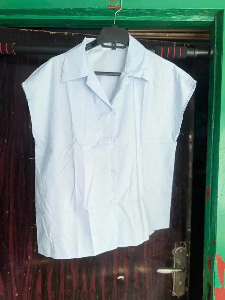 Kemeja blouse wanita