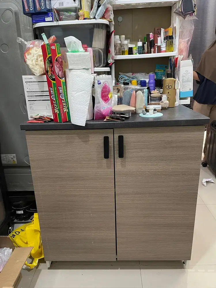 Lemari IKEA bekas