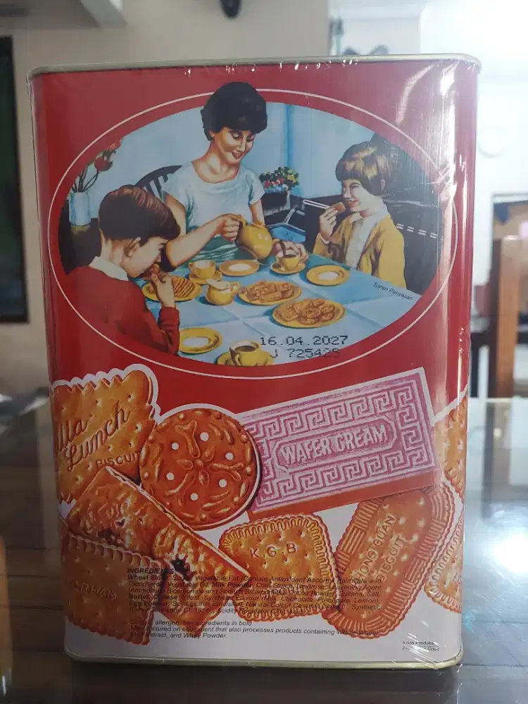 Biskuit Khong Guan Original Kaleng Besar