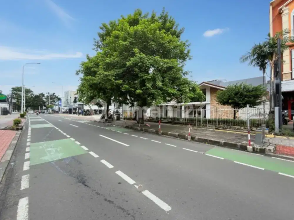 Tebet Raya Rumah Area Komersil Jalan Utama Jarang Ada Cocok untuk Kantor dan Tempat Usaha