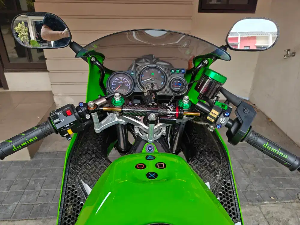 KAWASAKI NINJA 150 RR SE HEDON