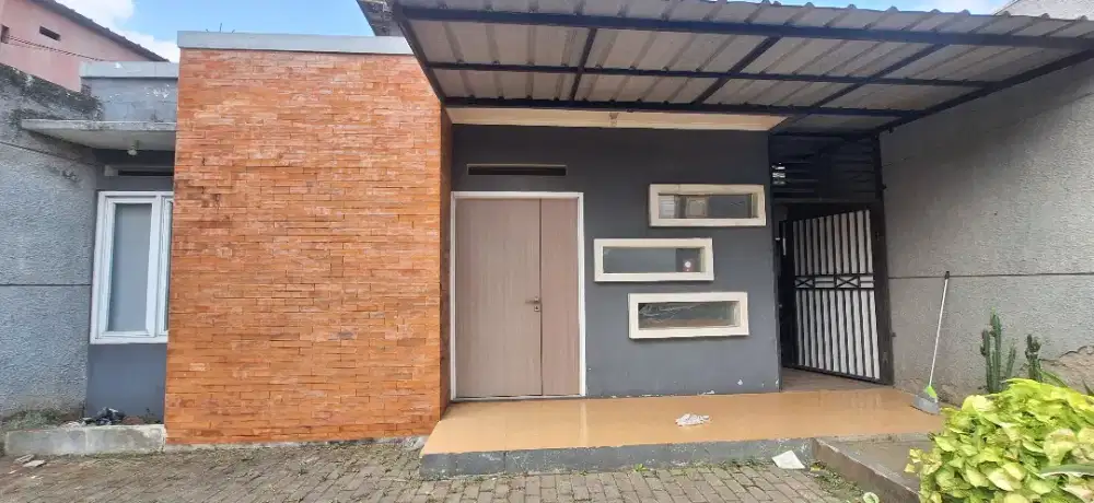 Dijual rumah asri dan nyaman