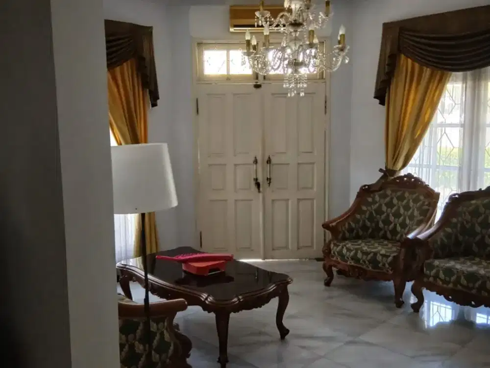 Rumah Mewah 2 Lantai Pondok Gede Bekasi | LT 500 m² | LB 400 m² | 7 KT | SHM | Full Furnished