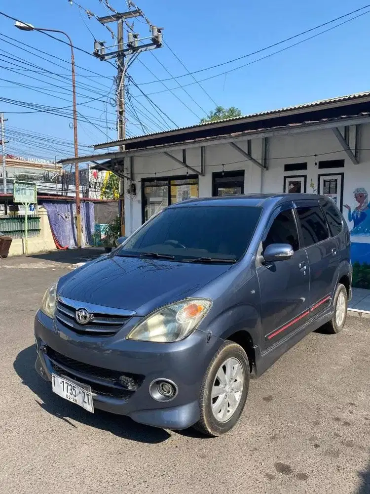 Toyota Avanza S Manual 2010