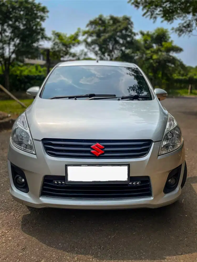 SUZUKI ERTIGA GX AT 2015 SILVER PROMO DP 2 JUTA