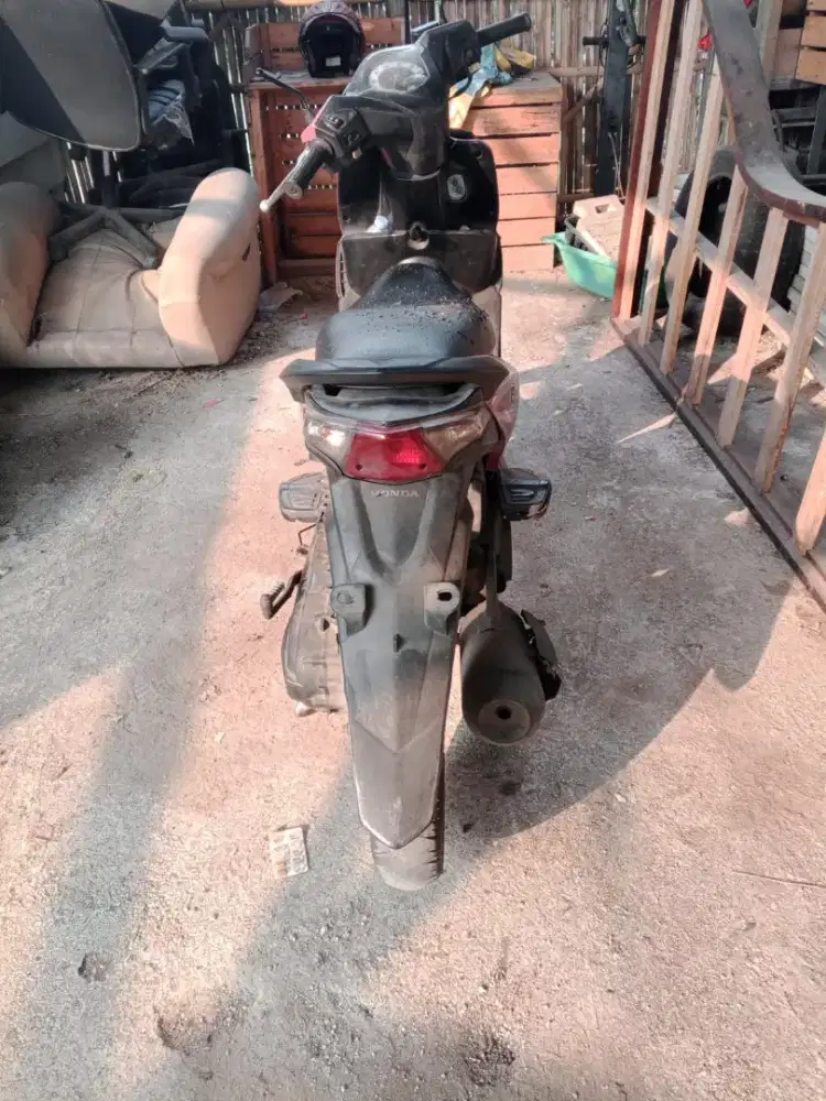 Motor beat karbu tangan pertama
