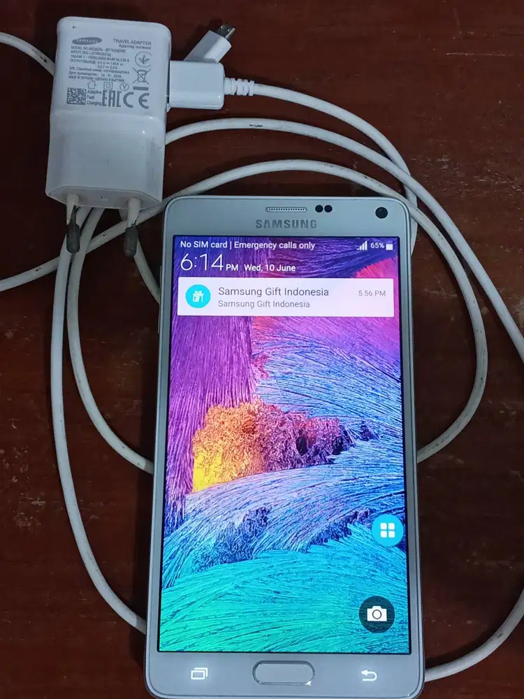 Smartphone HP Samsung Galaxy Note 4 (Harga Nego)