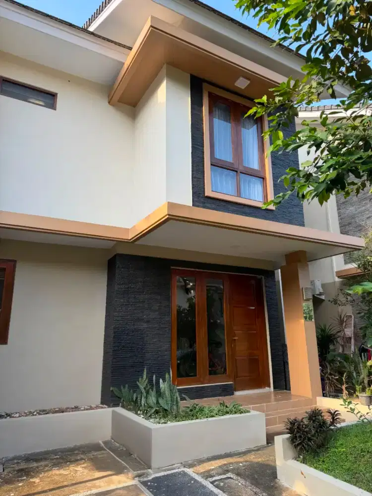Villa Panbil - FOR RENT