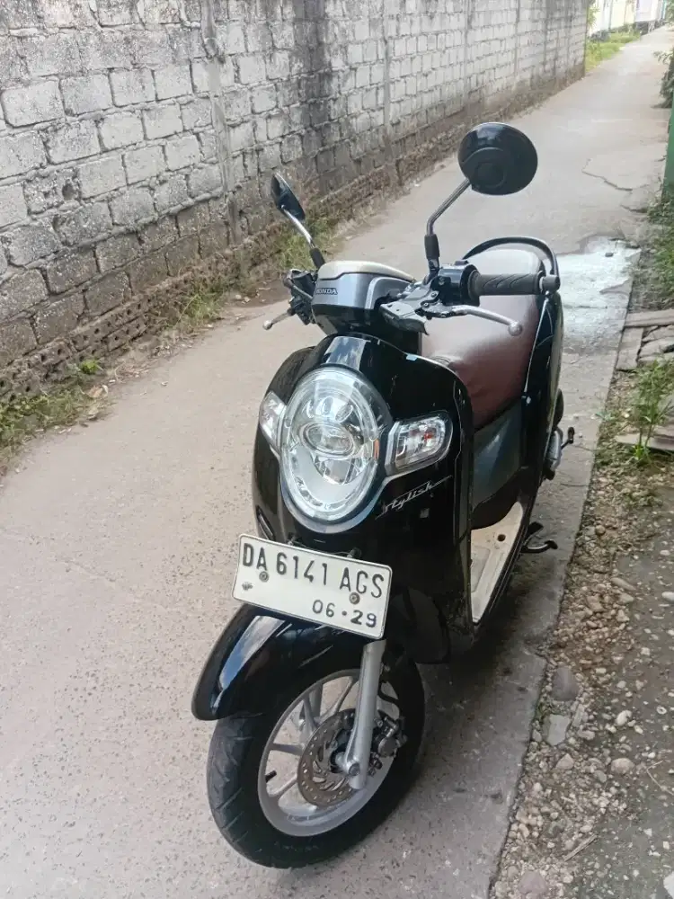 Scoopy 2019 lengkap hidup