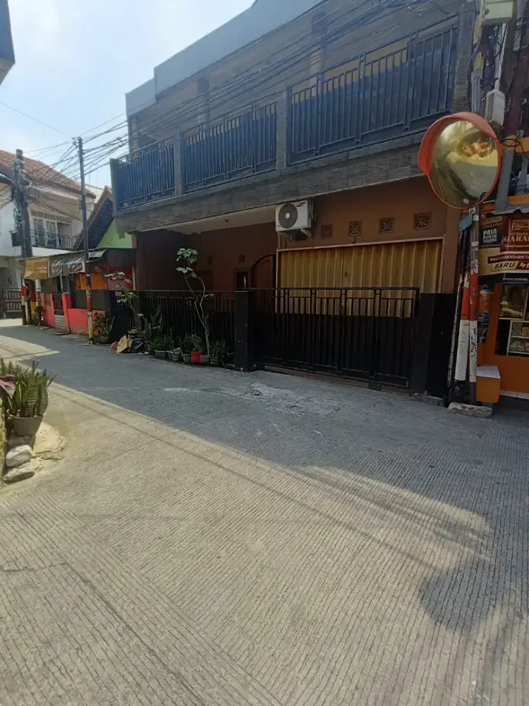 Rumah Cantik Luas & Kokoh