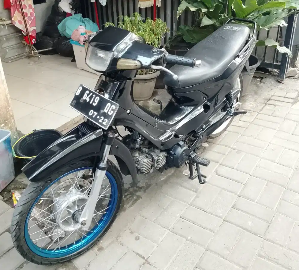 KAWASAKI KAZE R TH 1997